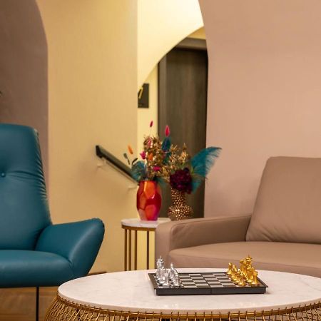 Aparthotel Lavilo Main Square Γκρατς Εξωτερικό φωτογραφία