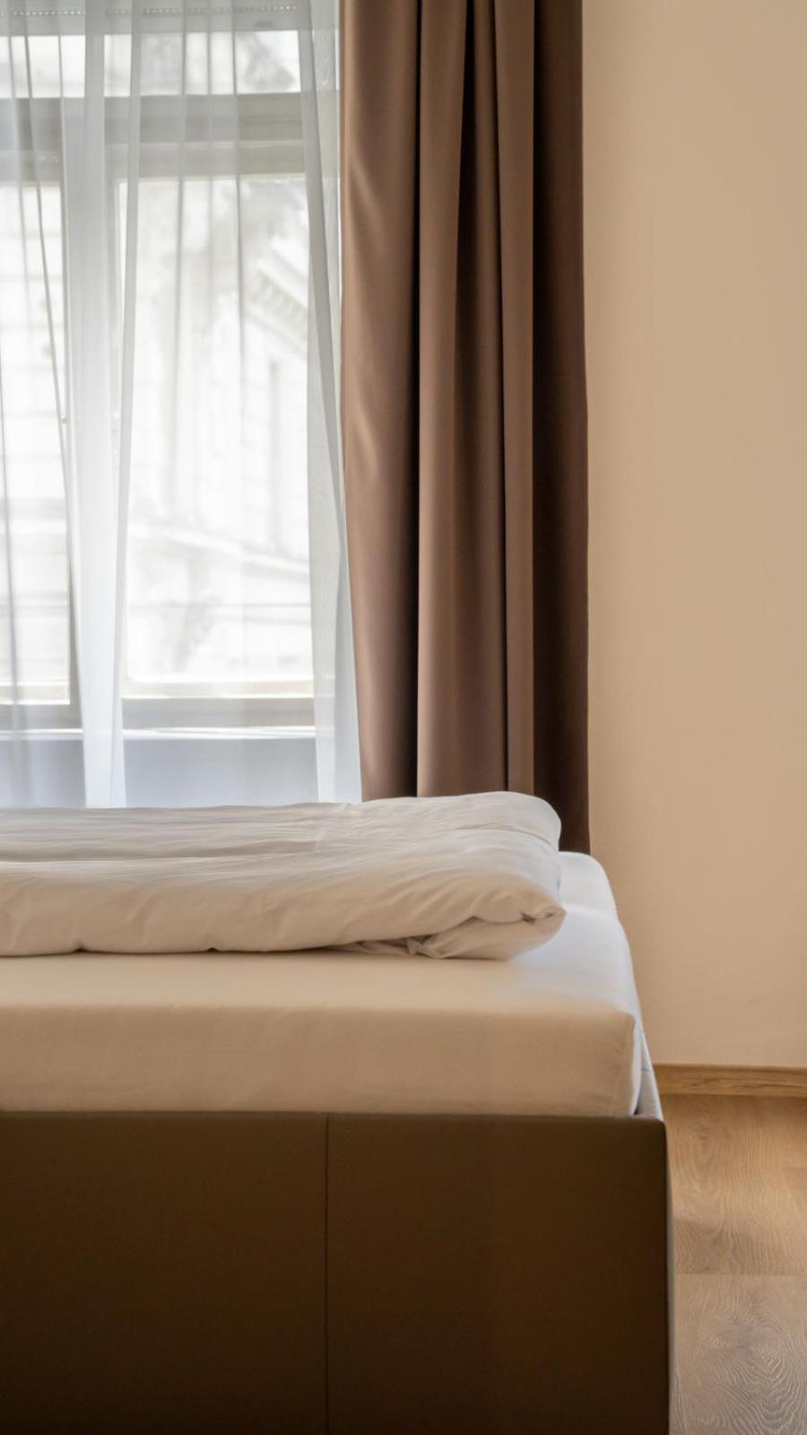 Aparthotel Lavilo Main Square Γκρατς Εξωτερικό φωτογραφία